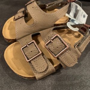 OshKosh boys sandals